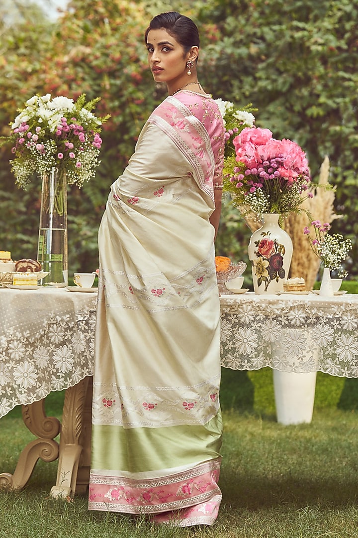 Ivory Katan Silk Meenakari Banarasi Handloom Wedding Saree Set by Kasturi Kundal at Pernia's Pop Up Shop
