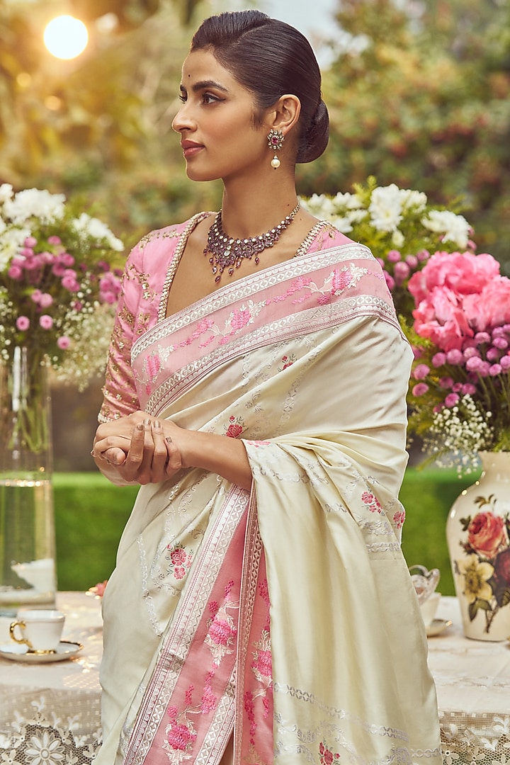 Ivory Katan Silk Meenakari Banarasi Handloom Wedding Saree Set by Kasturi Kundal at Pernia's Pop Up Shop