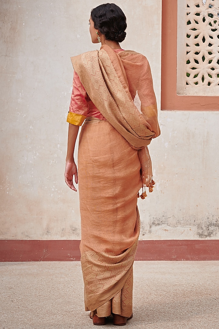 Brown Pure Linen Handloom Geometric Motif Embroidered Festive Saree by Kasturi Kundal at Pernia's Pop Up Shop