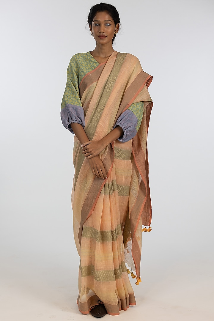 Green & Orange Pure Linen Geometric Motifs Embroidered Handloom Saree Set by Kasturi Kundal