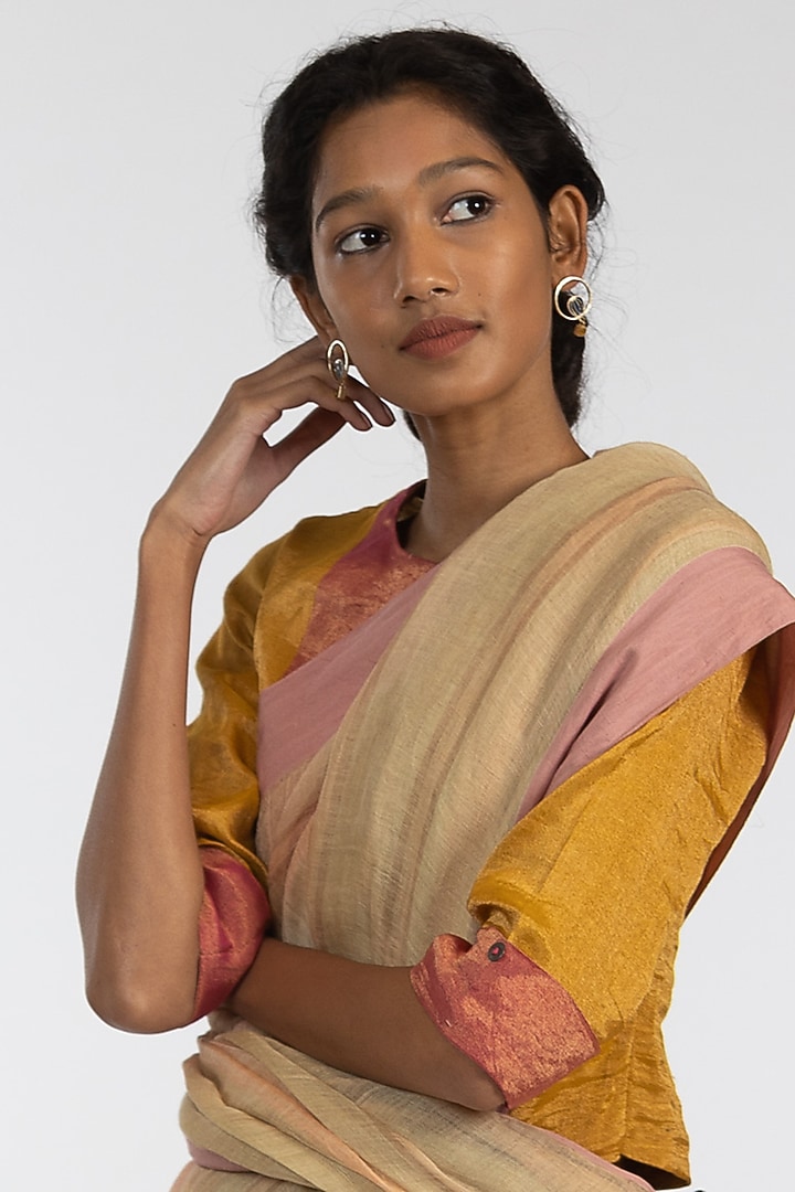Multi-Colored Pure Linen Geometric Motif Embroidered Handloom Festive Saree Set by Kasturi Kundal at Pernia's Pop Up Shop
