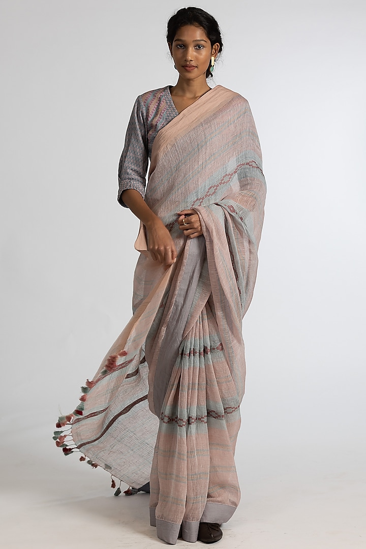 Pink & Blue Pure Linen Geometric Motif Embroidered Handloom Saree Set by Kasturi Kundal