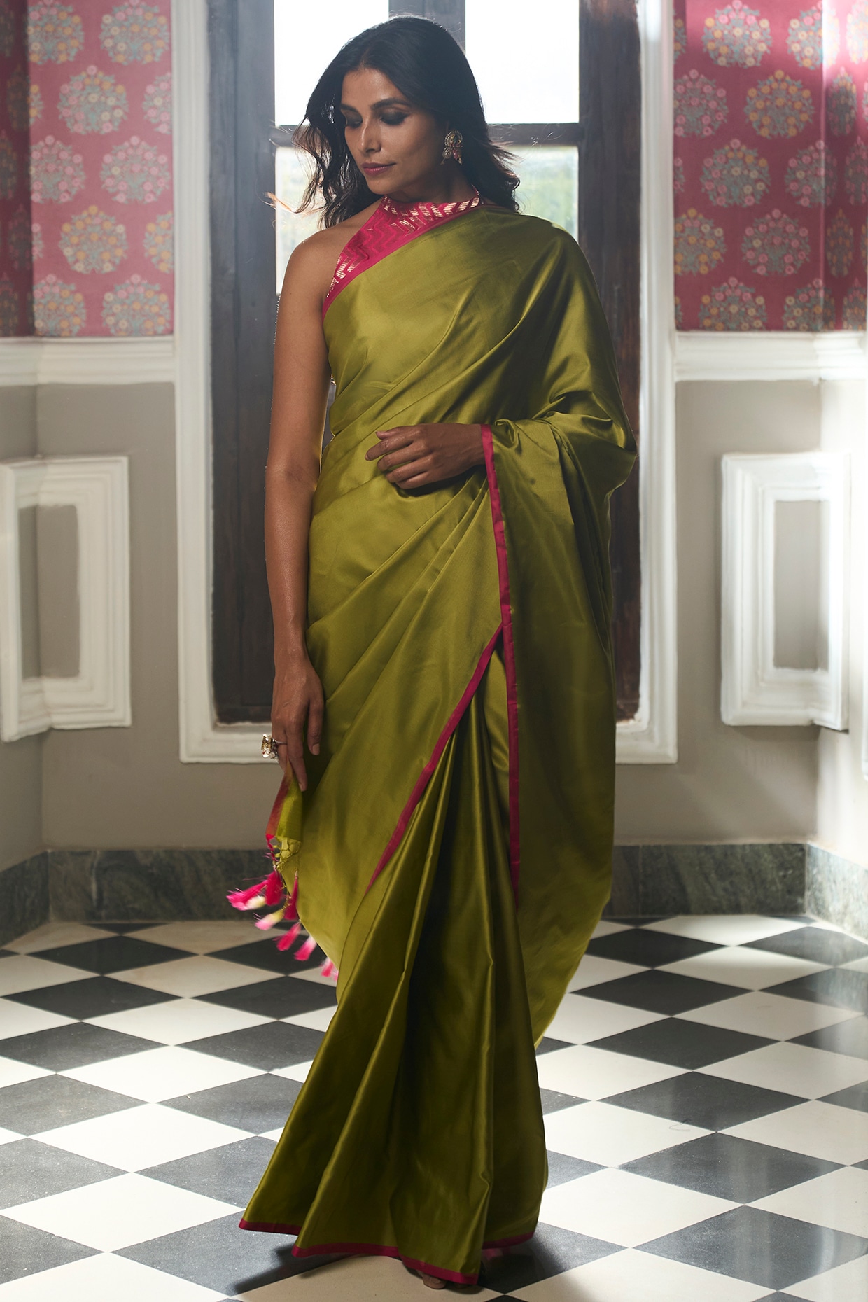 Buy Smokey Green Zari Tussar Silk Banarasi Saree - House Of Elegance –  House Of Elegance - Style That Inspires