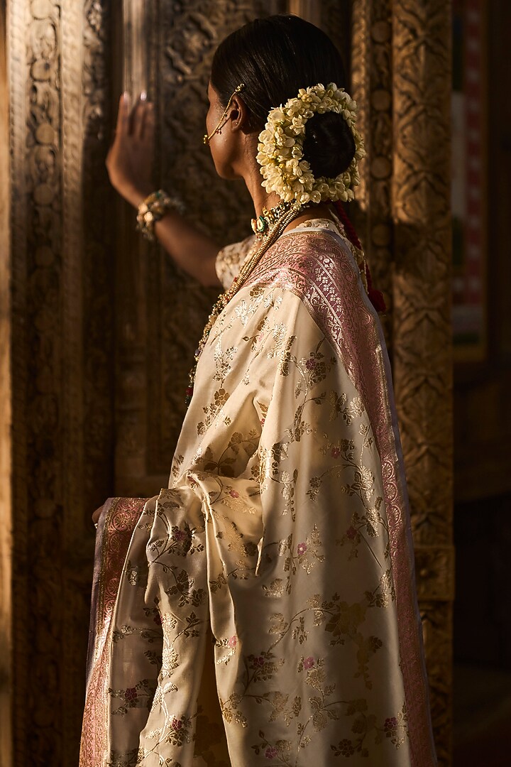 Ivory Pure Silk Banarasi Handloom Reception Saree by Kasturi Kundal at Pernia's Pop Up Shop