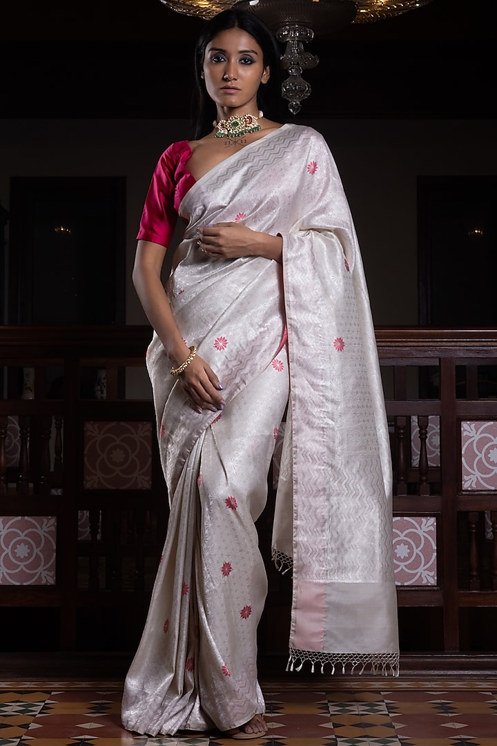 Ivory Pure Silk Zari Work Handloom Banarasi Saree by Kasturi Kundal