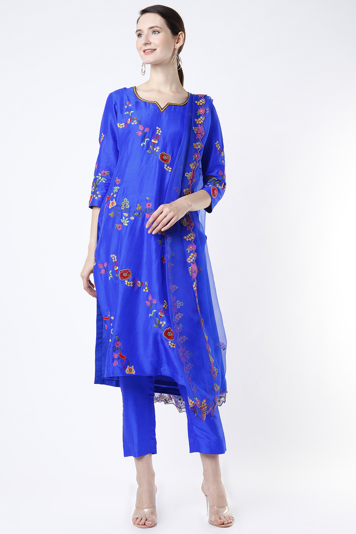 Light Royal Blue Hand Embroidered Straight Kurta Set by Kasturi Tikmani