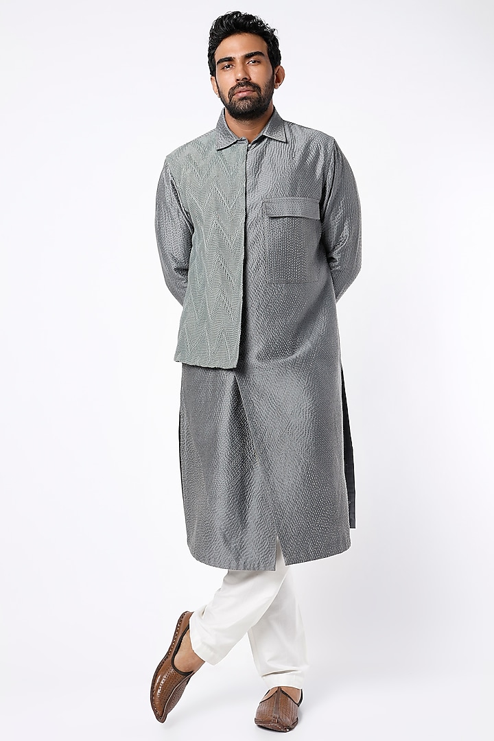 Grey Textured Kurta Set With Jacket by Kunal Anil Tanna at Pernia's Pop Up Shop