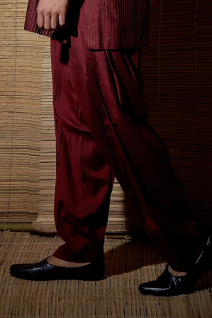 Maroon Silk Kurta Set by Kunal Anil Tanna at Pernia's Pop Up Shop