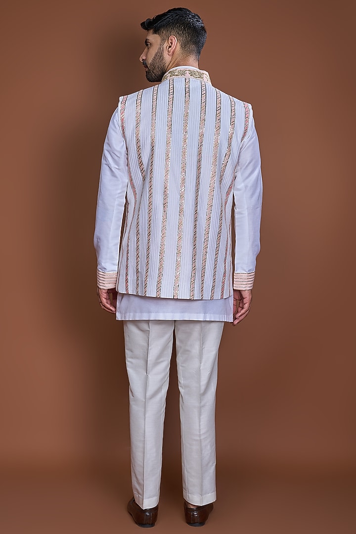 Off-White Cotton Zari Striped Bundi Jacket Set by Kunal Anil Tanna at Pernia's Pop Up Shop
