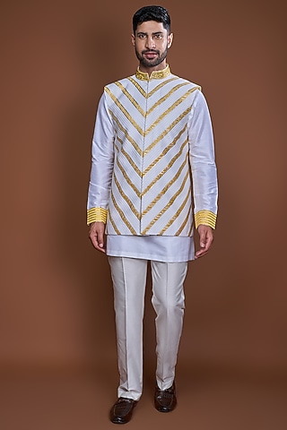 Off-White Cotton Zari Striped Bundi Jacket Set by Kunal Anil Tanna