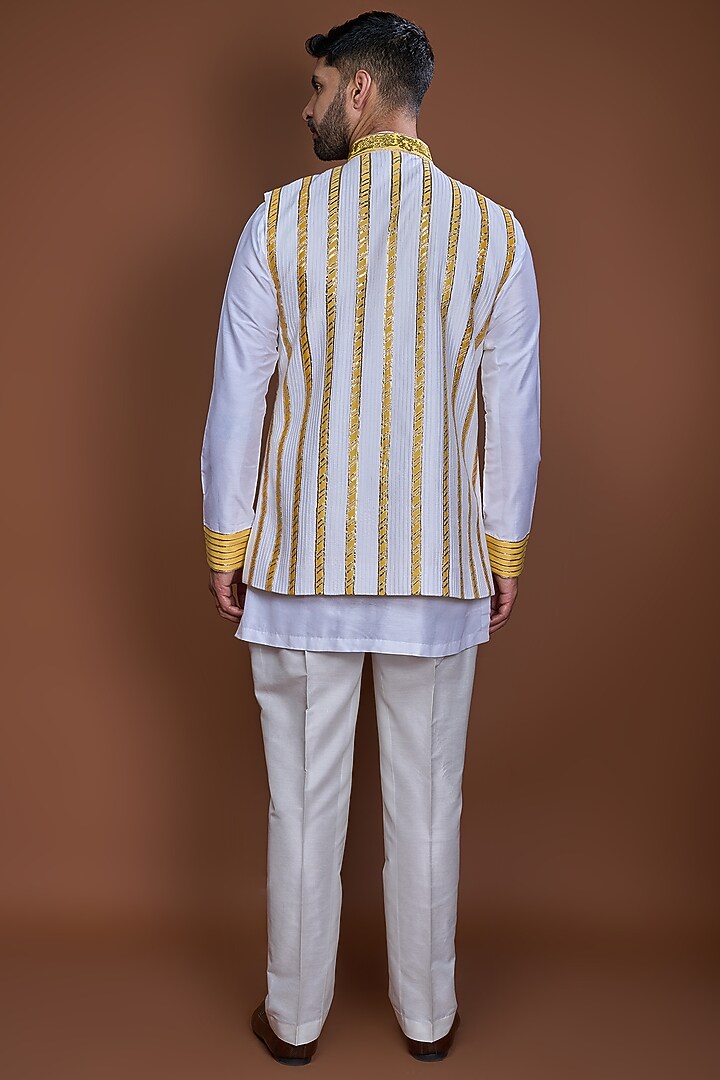 Off-White Cotton Zari Striped Bundi Jacket Set by Kunal Anil Tanna at Pernia's Pop Up Shop