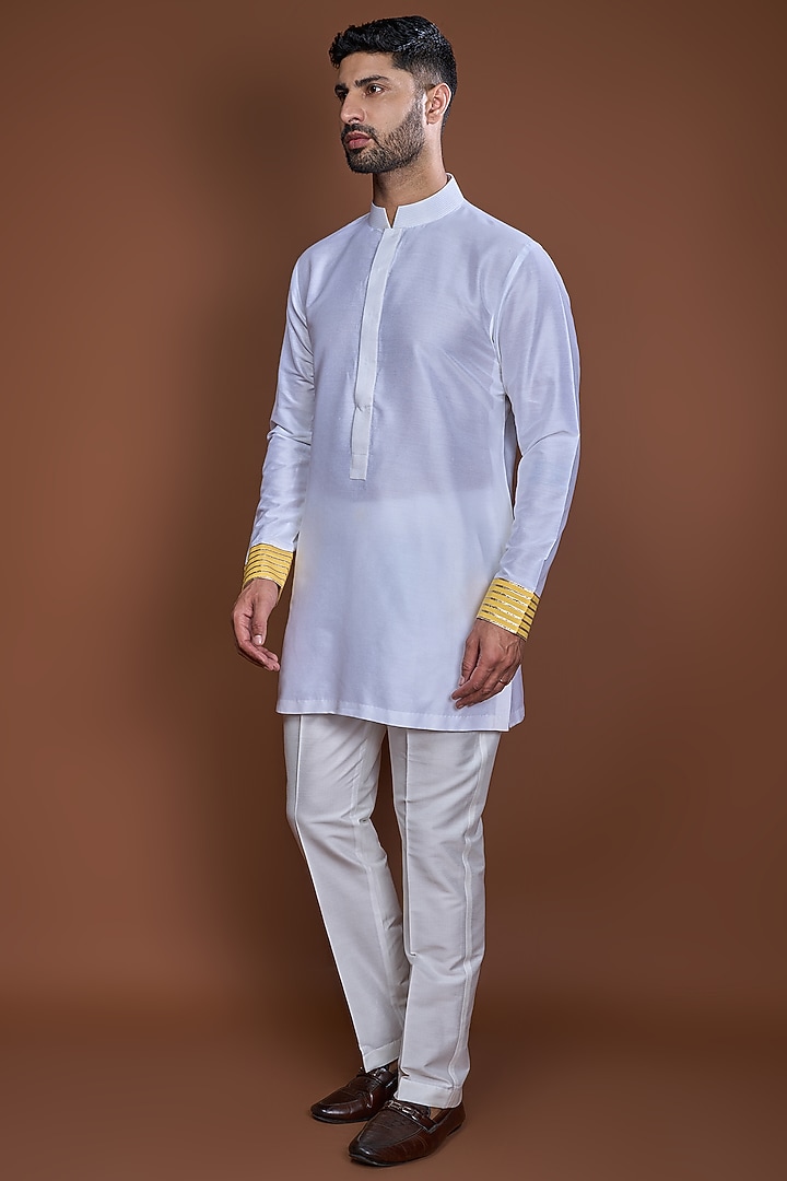 Off-White Cotton Zari Striped Bundi Jacket Set by Kunal Anil Tanna at Pernia's Pop Up Shop