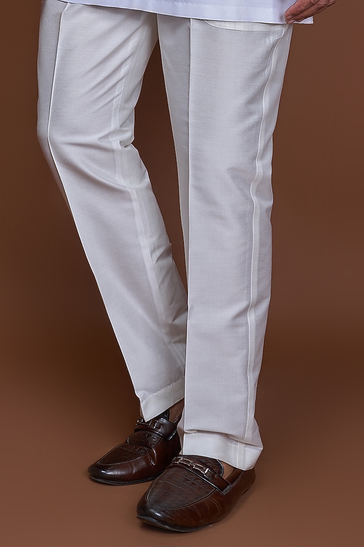 Off-White Cotton Zari Striped Bundi Jacket Set by Kunal Anil Tanna at Pernia's Pop Up Shop