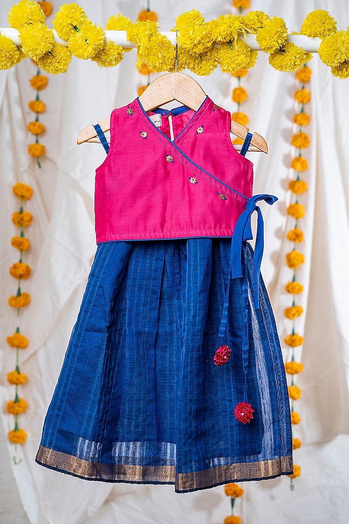 Blue Maheshwari Cotton Lehenga Set For Girls by Kattan Kids at Pernia's Pop Up Shop