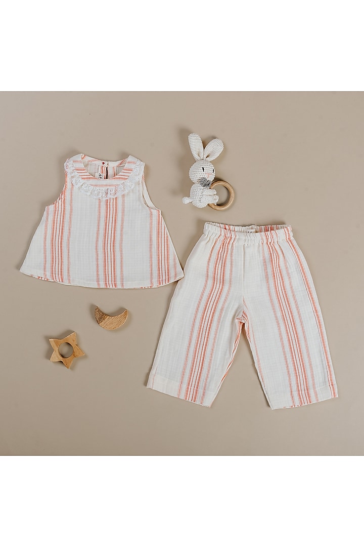 Off-White Double Cloth Stripe Printed Co-Ord Set by Kattan Kids at Pernia's Pop Up Shop