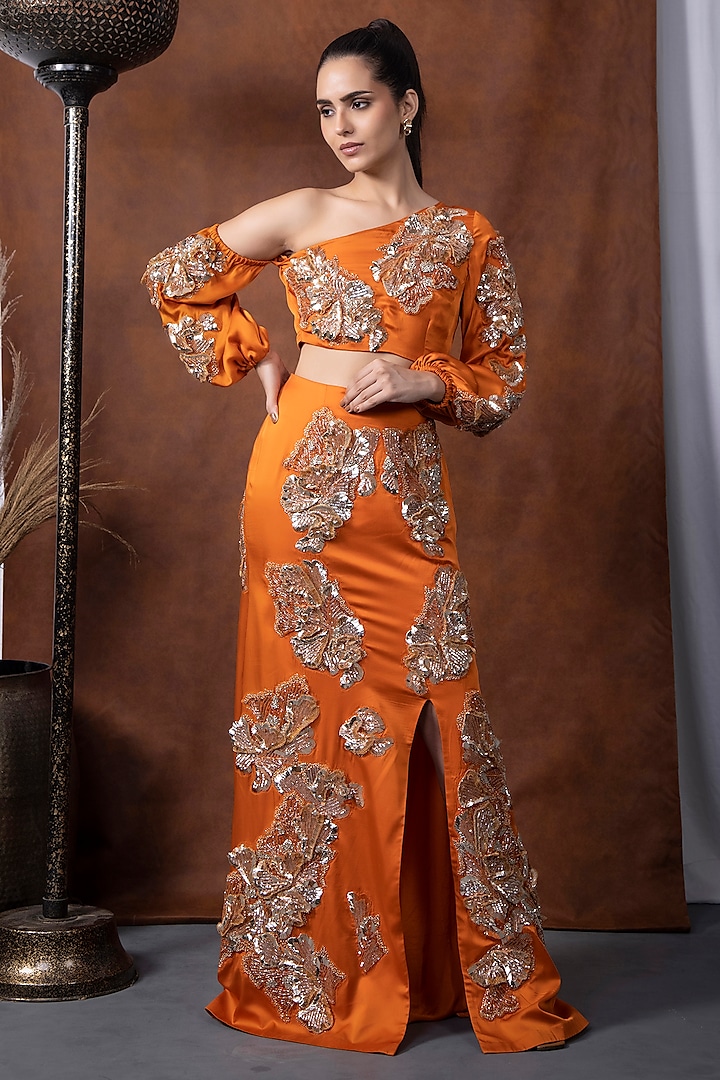 Orange Bemberg Silk Mukaish Hand Embroidered Skirt Set by KANIKA VERMA at Pernia's Pop Up Shop