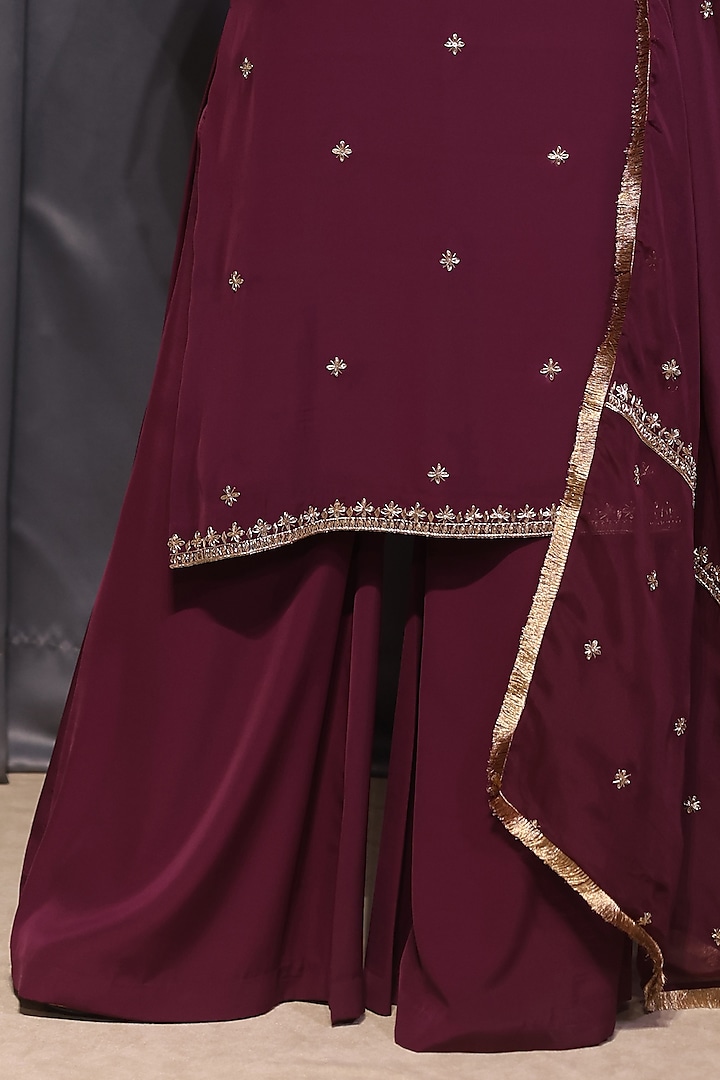 Wine Crepe Dabka Embroidered Straight Kurta Set by KANIKA VERMA at Pernia's Pop Up Shop