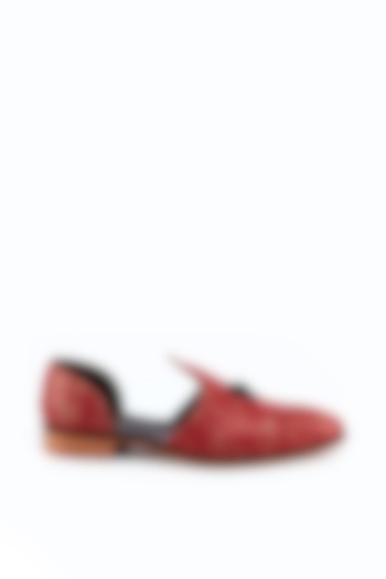 Red Distressed Leather Juttis by Kavith