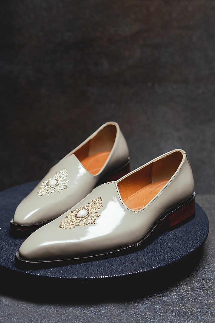Ash Grey Embroidered Juttis by Kavith at Pernia's Pop Up Shop