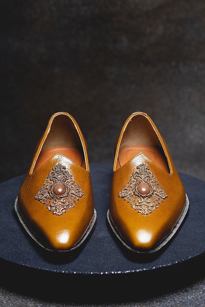 Tan Leather Embroidered Juttis by Kavith