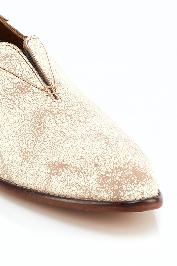 White Distressed Formal Shoes by Kavith at Pernia's Pop Up Shop