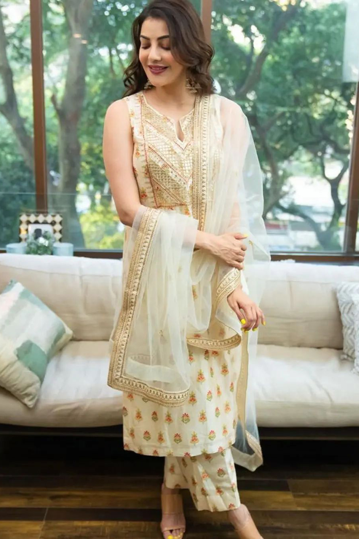 Ivory Printed Kurta Set by Drishti & Zahabia at Pernia's Pop Up Shop