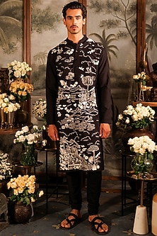 product-color-Black