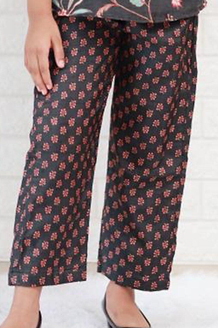 Black Dola Silk Printed Pant Set For Girls by Kirti Agarwal Pret n Couture at Pernia's Pop Up Shop