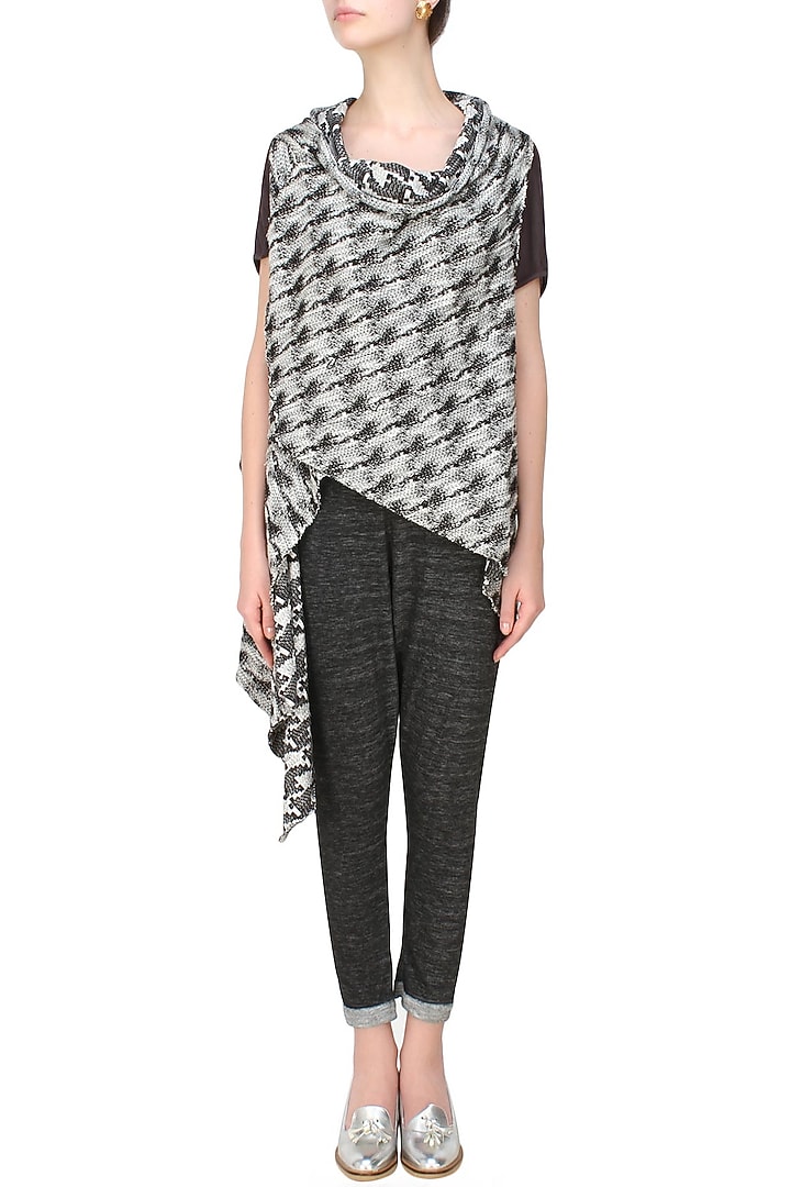 Kapda by Urvashi Kaur presents Grey and black sleeveless kimono style wrap jacket available only at Pernia's Pop Up Shop.