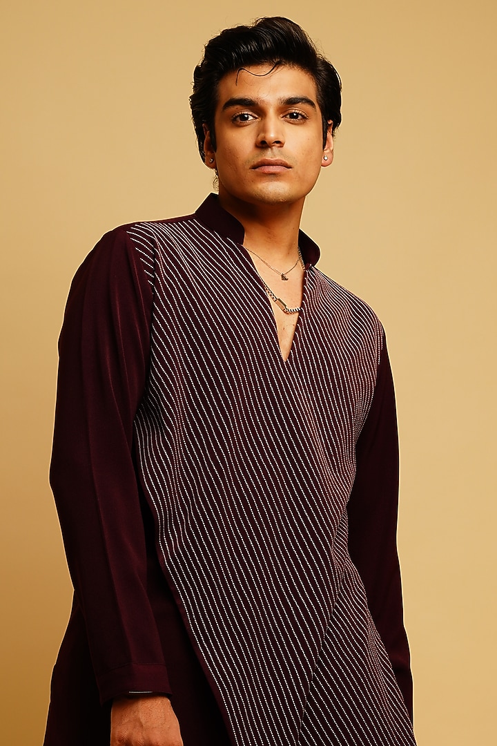Wine Embroidered Kurta Set by KHUSHBOO CHUGH MEN at Pernia's Pop Up Shop