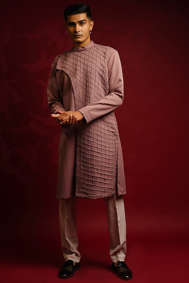 Rust Pink Crepe Kurta Set by KHUSHBOO CHUGH MEN