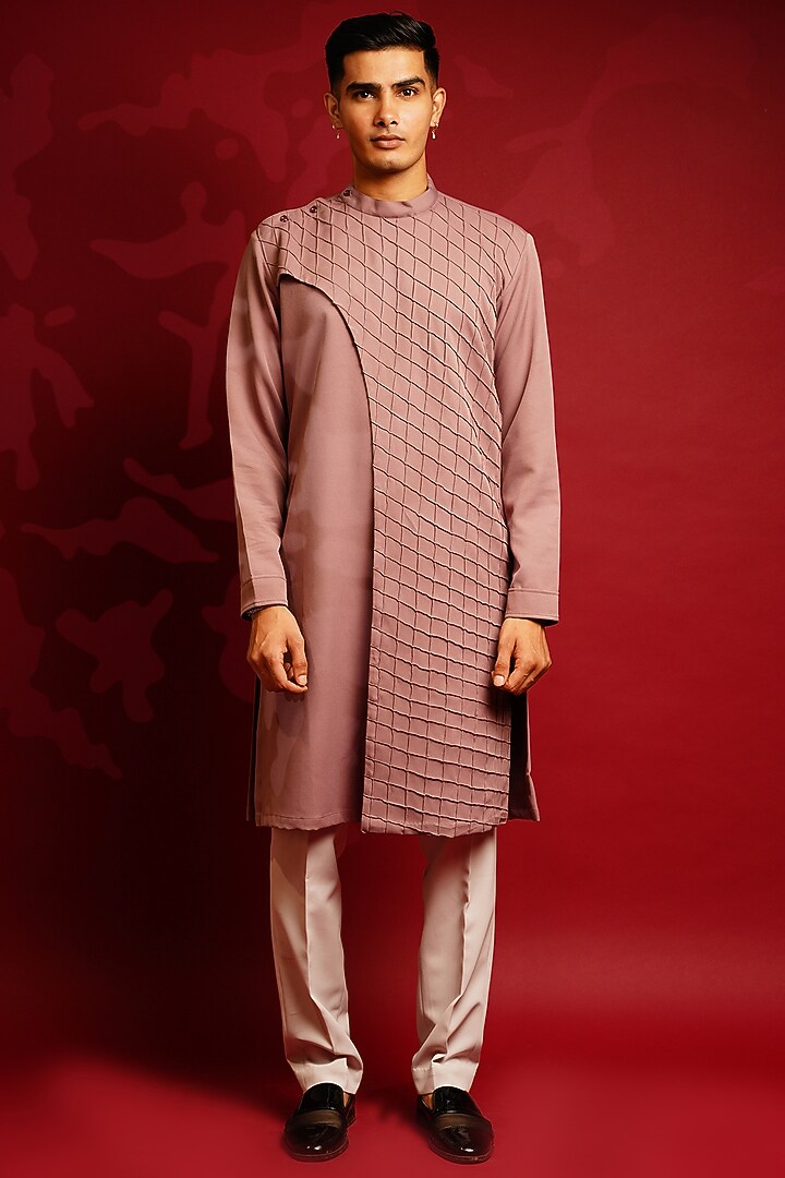 Rust Pink Crepe Kurta Set by KHUSHBOO CHUGH MEN at Pernia's Pop Up Shop