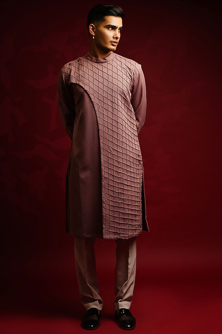 Rust Pink Crepe Kurta Set by KHUSHBOO CHUGH MEN at Pernia's Pop Up Shop