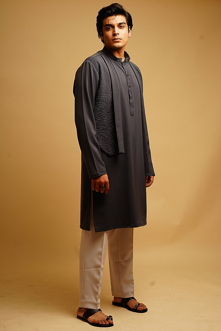 Charcoal Grey Kurta Set With Shrug Jacket by KHUSHBOO CHUGH MEN at Pernia's Pop Up Shop