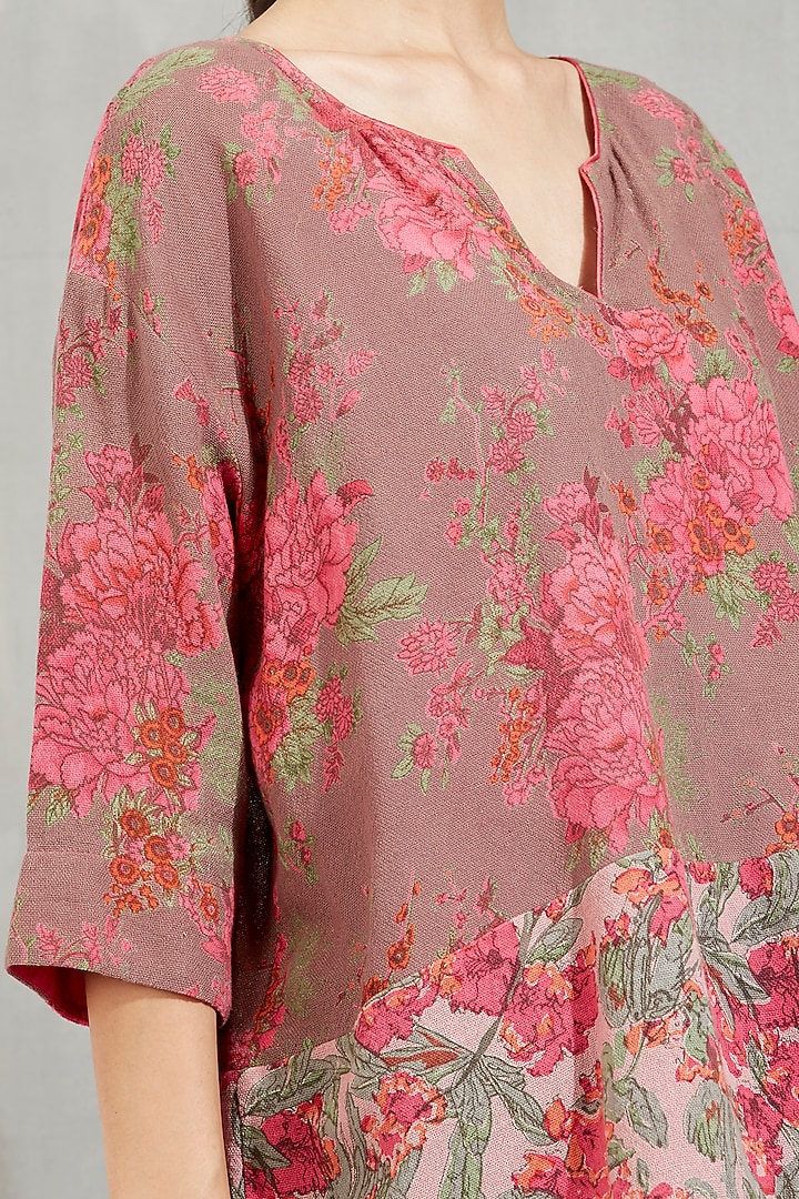 Brown Floral Printed Boxy Top by Kavita Bhartia at Pernia's Pop Up Shop