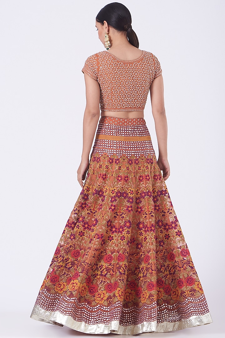 Rust Red Embroidered Wedding Lehenga Set by Kavita Bhartia at Pernia's Pop Up Shop