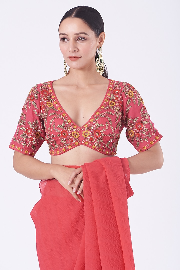 Carrot Red Crinkle Georgette Pre-Stitched Wedding Saree Set by Kavita Bhartia at Pernia's Pop Up Shop