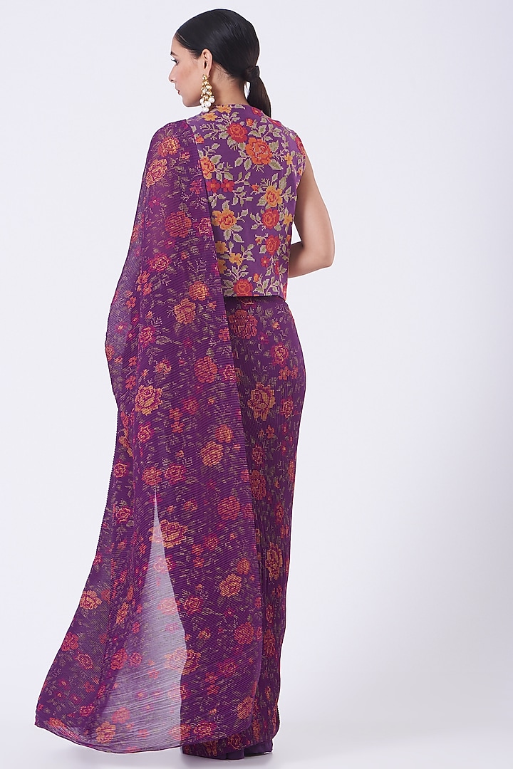 Plum Purple Crinkle Georgette Hand Block Printed Pre-Stitched Jacket Wedding Saree Set by Kavita Bhartia at Pernia's Pop Up Shop