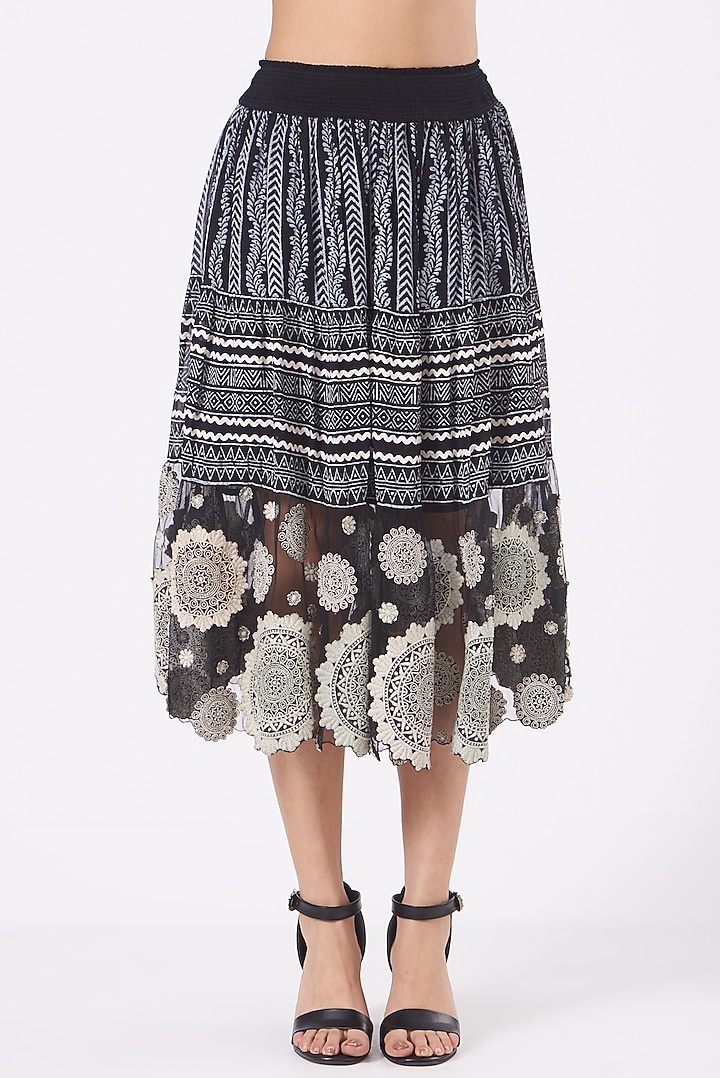 Black & White Georgette Handprinted Skirt Set by Kavita Bhartia at Pernia's Pop Up Shop
