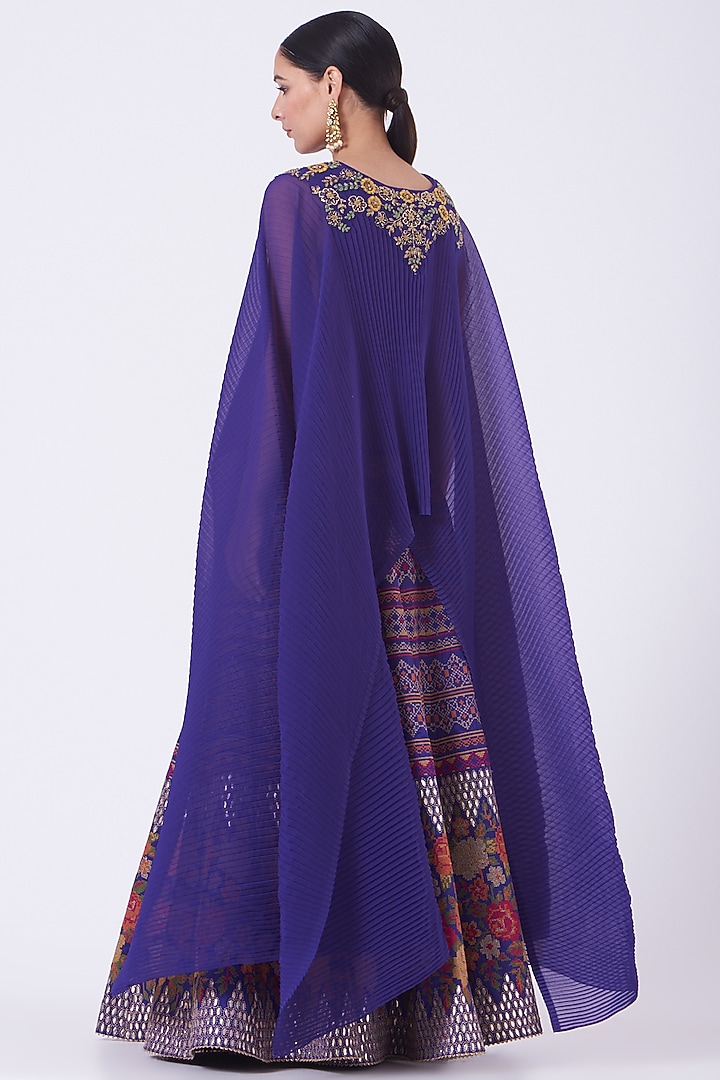 Clear Purple Embroidered Skirt Set by Kavita Bhartia at Pernia's Pop Up Shop