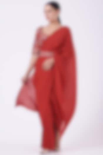 Scarlet Red Crinkle Georgette Pre-Stitched Saree Set by Kavita Bhartia at Pernia's Pop Up Shop