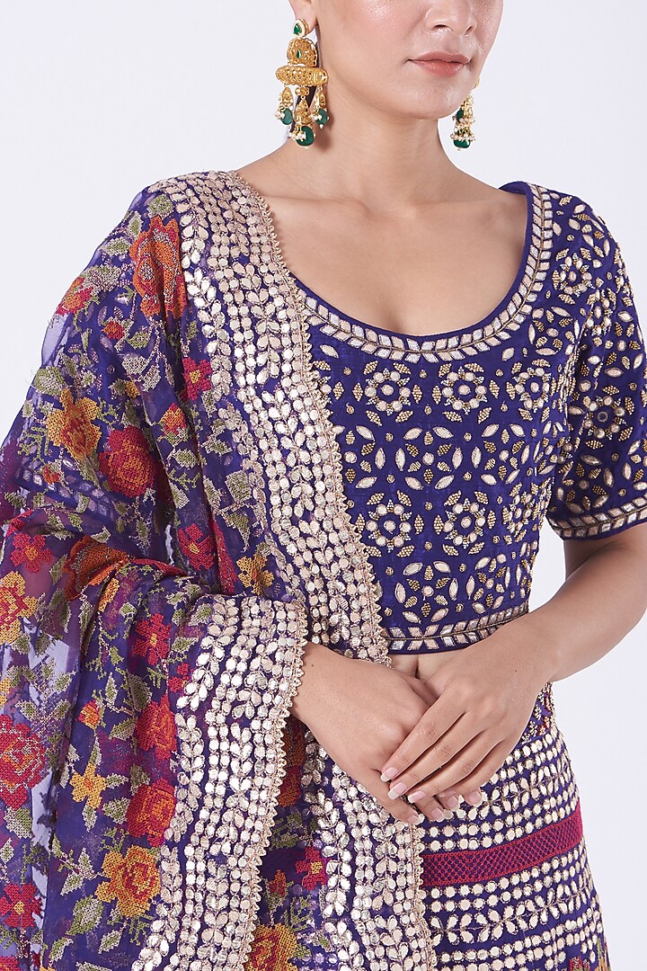 Clear Purple Embroidered Wedding Lehenga Set by Kavita Bhartia at Pernia's Pop Up Shop