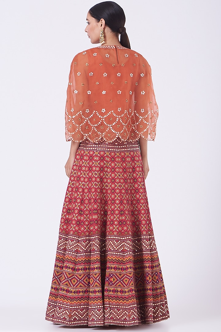 Fuchsia Embroidered Skirt Set by Kavita Bhartia at Pernia's Pop Up Shop
