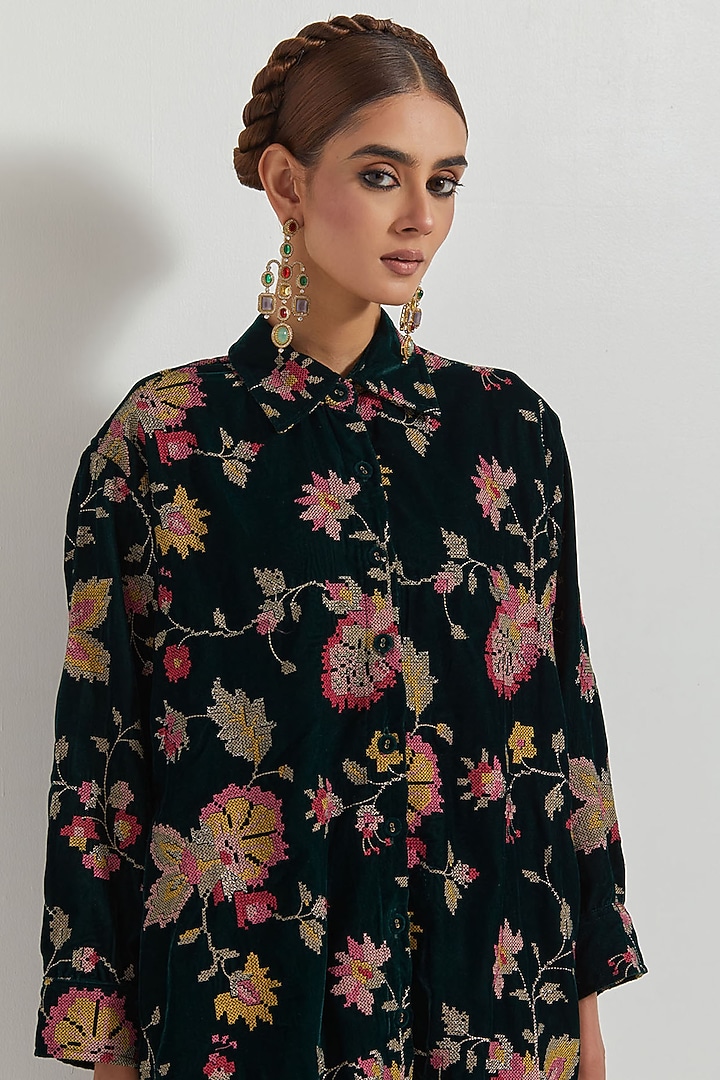 Bottle Green Velvet Embroidered Co-Ord Set by Kavita Bhartia at Pernia's Pop Up Shop
