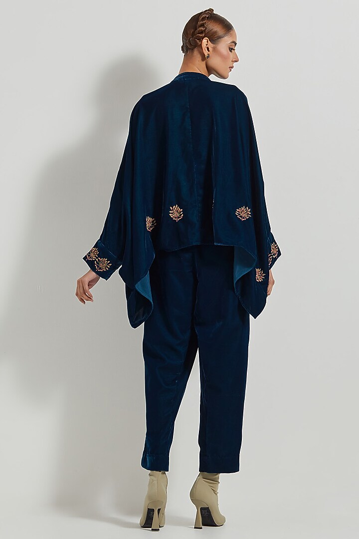 Teal Velvet Zardosi & Floral Embellished Co-Ord Set by Kavita Bhartia at Pernia's Pop Up Shop