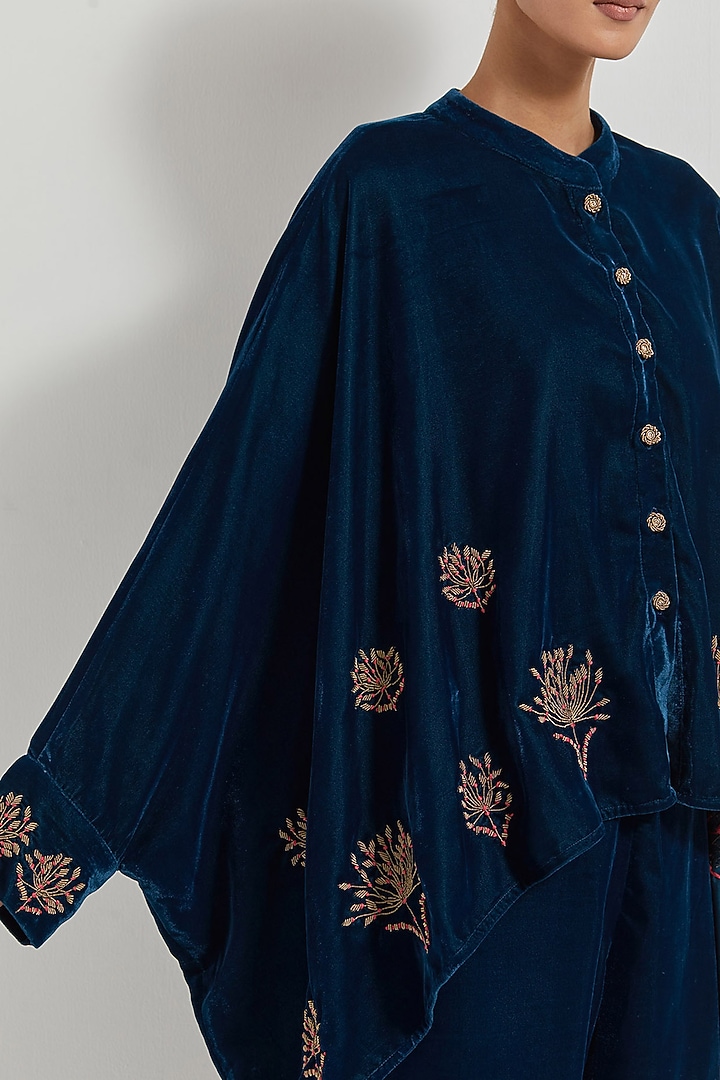 Teal Velvet Zardosi & Floral Embellished Co-Ord Set by Kavita Bhartia at Pernia's Pop Up Shop