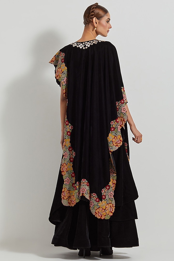 Black Velvet Hand Embroidered Asymmetric Cape Set by Kavita Bhartia at Pernia's Pop Up Shop