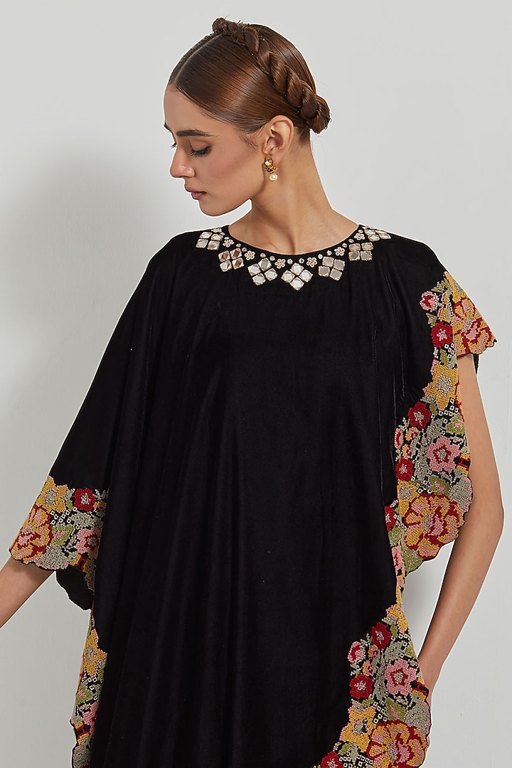 Black Velvet Hand Embroidered Asymmetric Cape Set by Kavita Bhartia at Pernia's Pop Up Shop