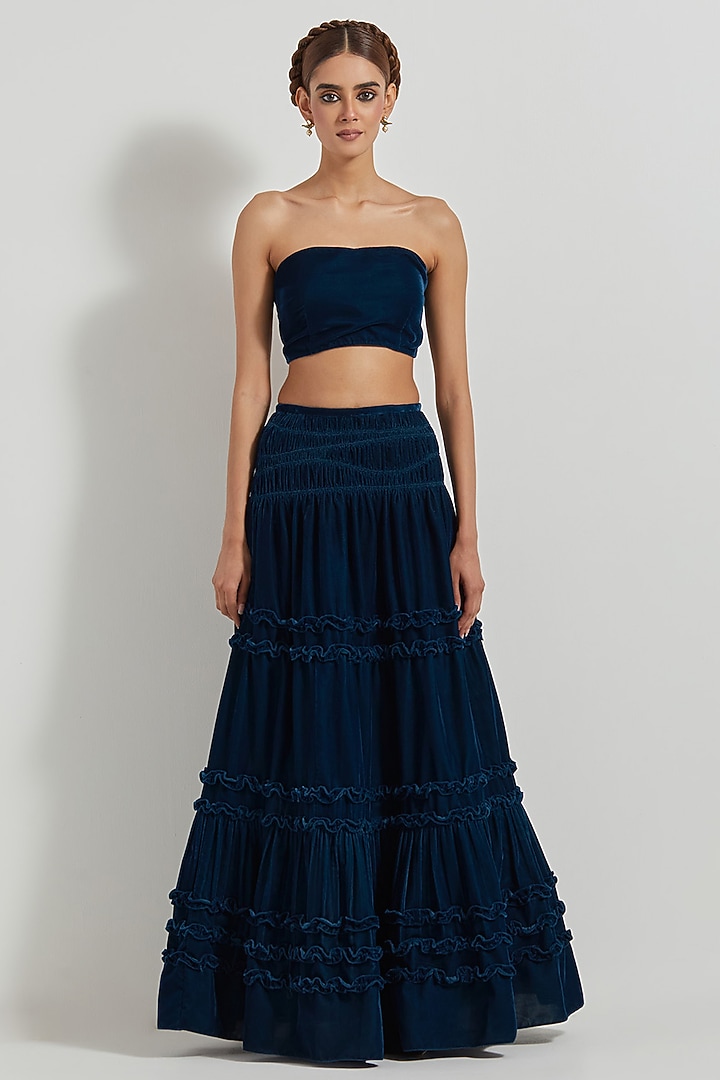 Teal Velvet Hand Embroidered Cape Set by Kavita Bhartia at Pernia's Pop Up Shop