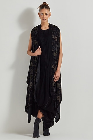 Black Velvet Maxi Dress With Printed Cape by Kavita Bhartia